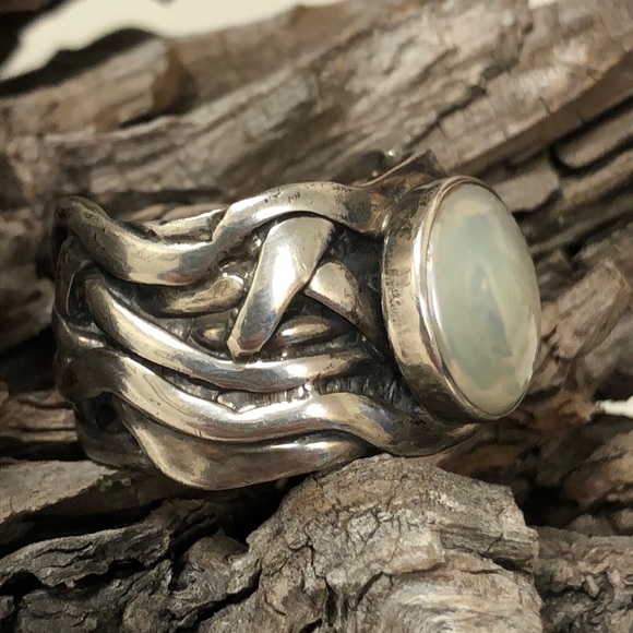 Silpada Sterling Silver Coin Pearl "Mermaid" Ring